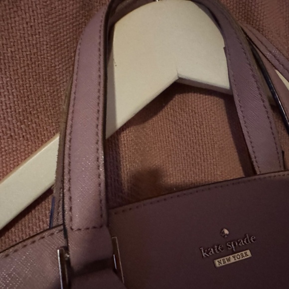 kate spade pink purse medium satchel super stylish bag brand name used - Picture 2 of 4